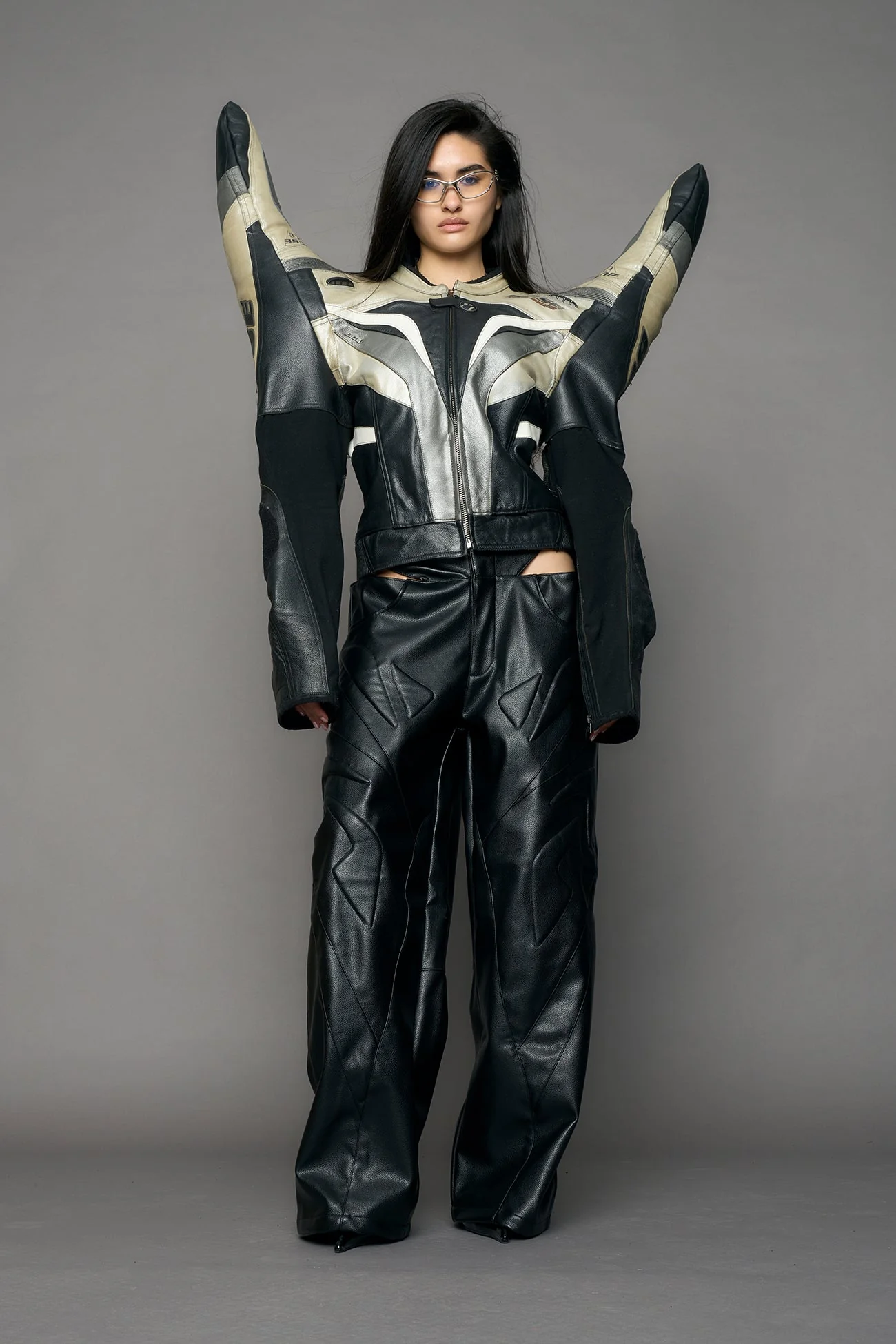Atelier line - Thorn shoulder genuine leather motocross jacket silver - Image 4