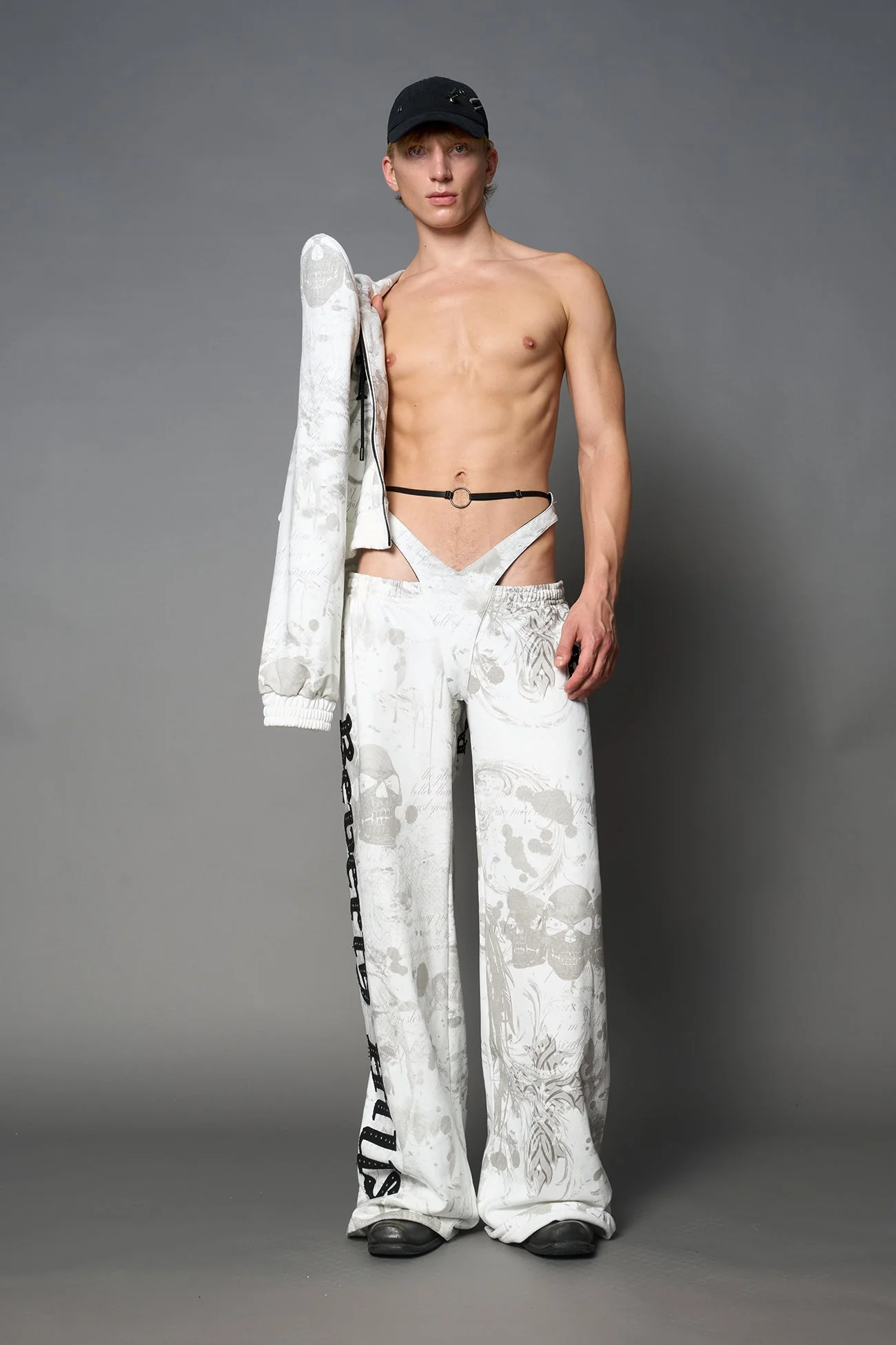 Beverly Hills G-String Sweatpants - Image 16
