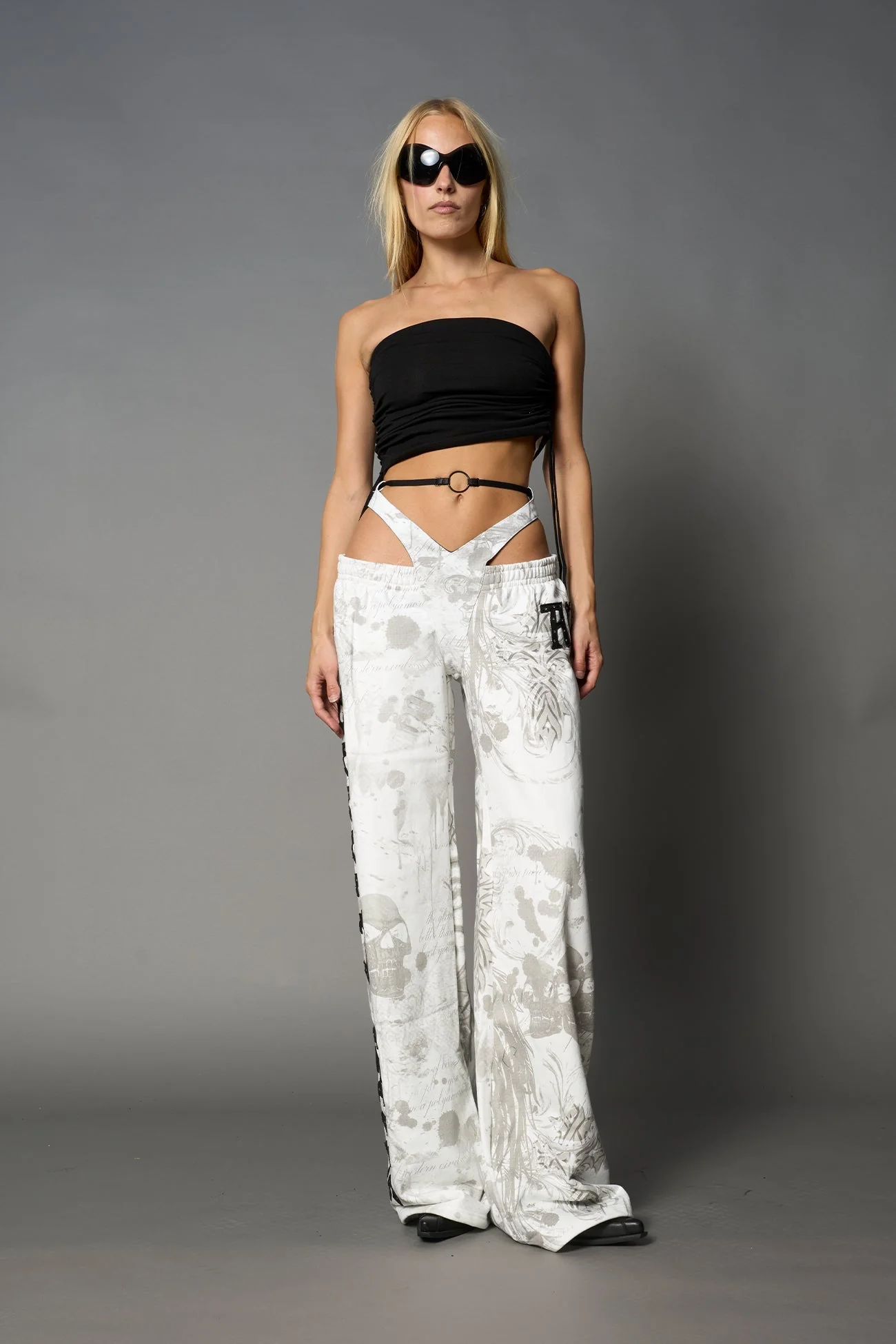 Beverly Hills G-String Sweatpants - Image 18