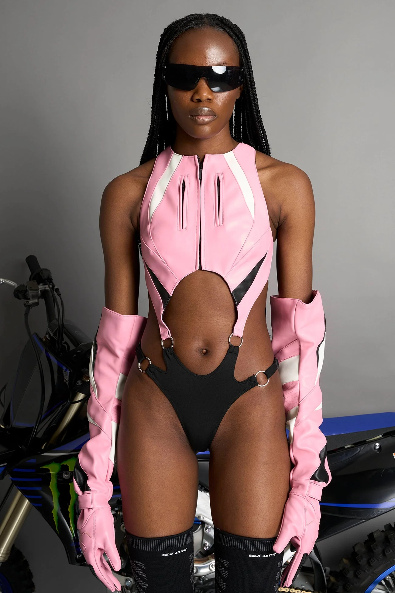 Cut Out Body - Flat Panty - Image 11
