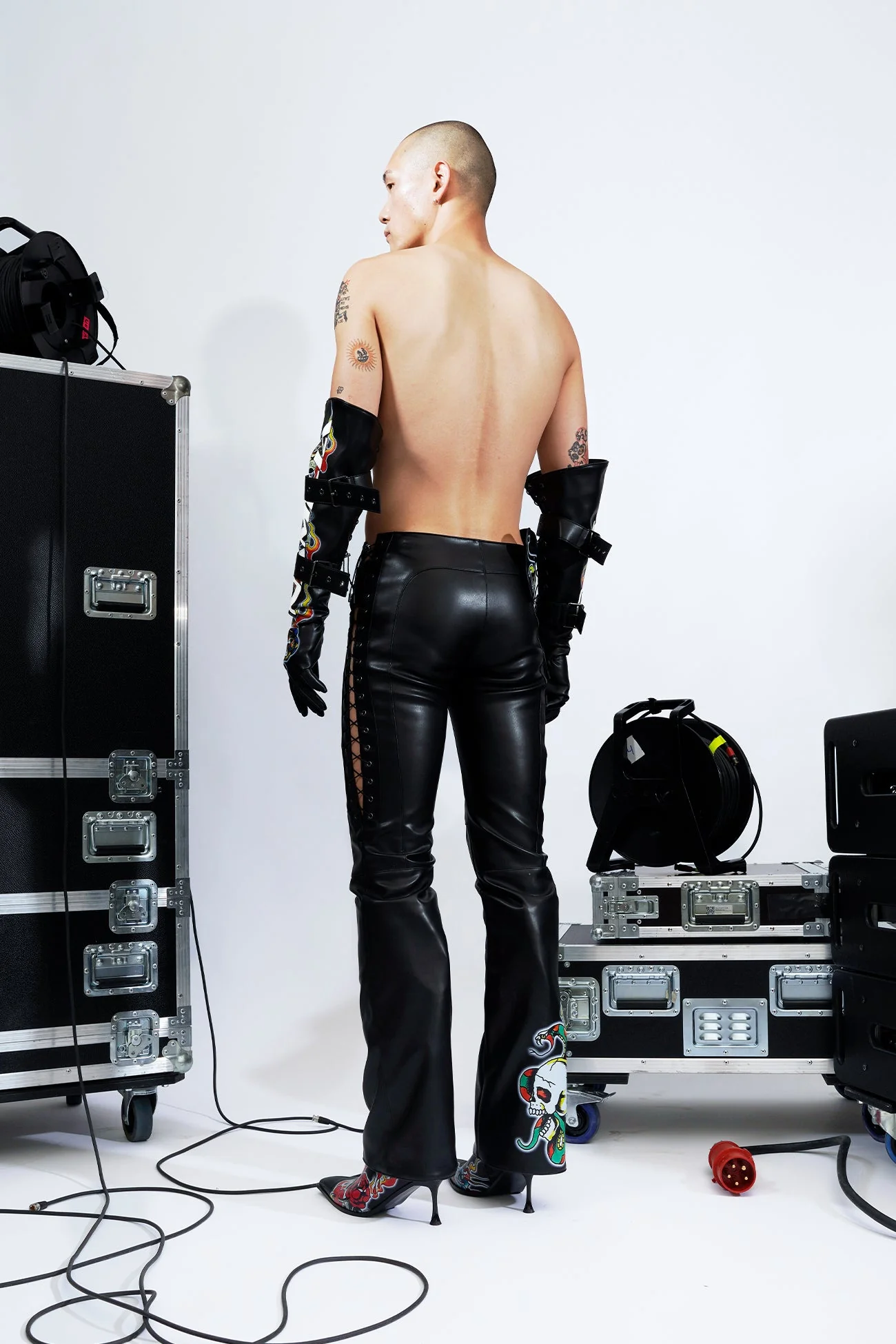 Dagger Pants - Image 11