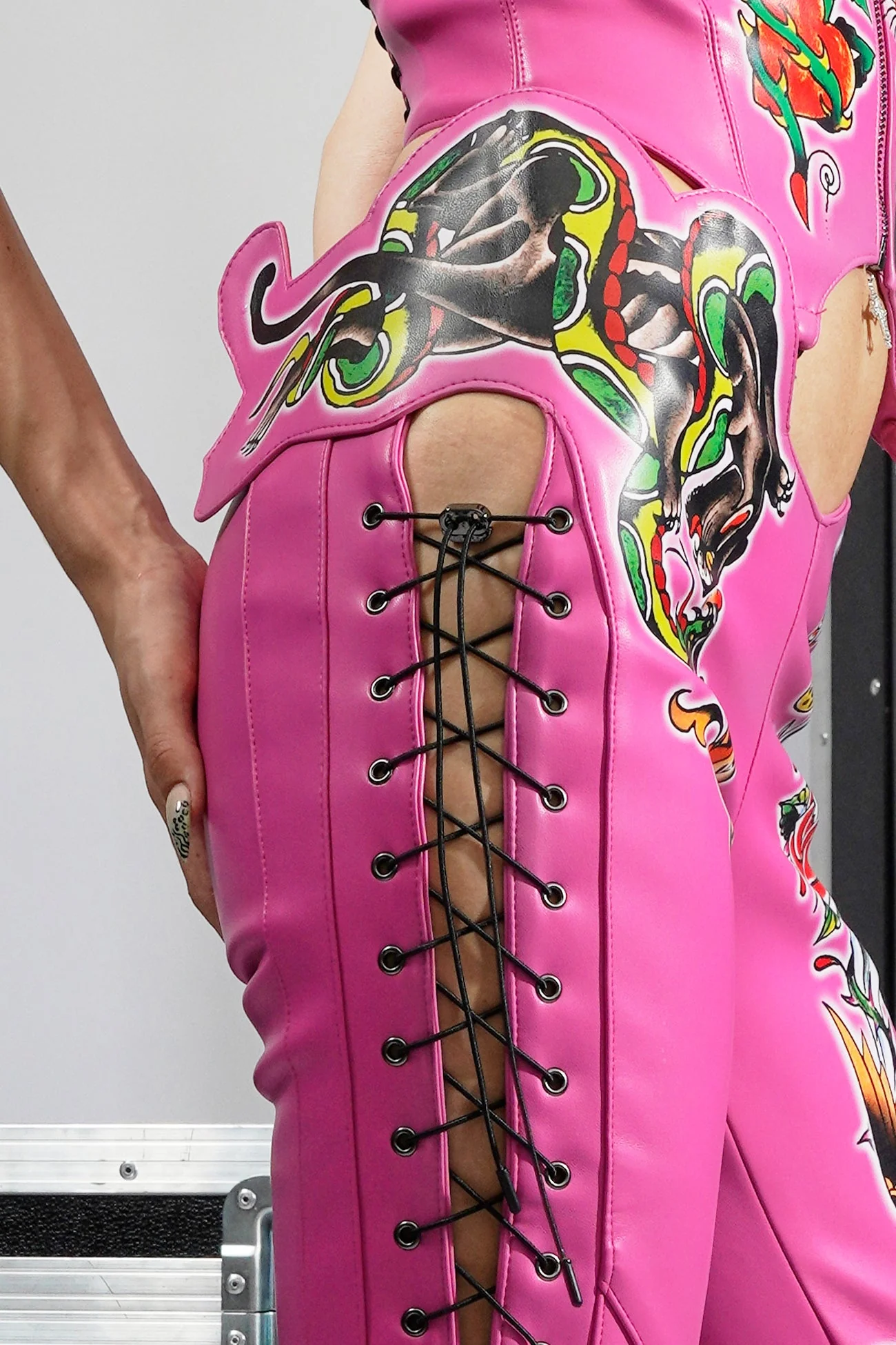 Dagger Pants - Image 36