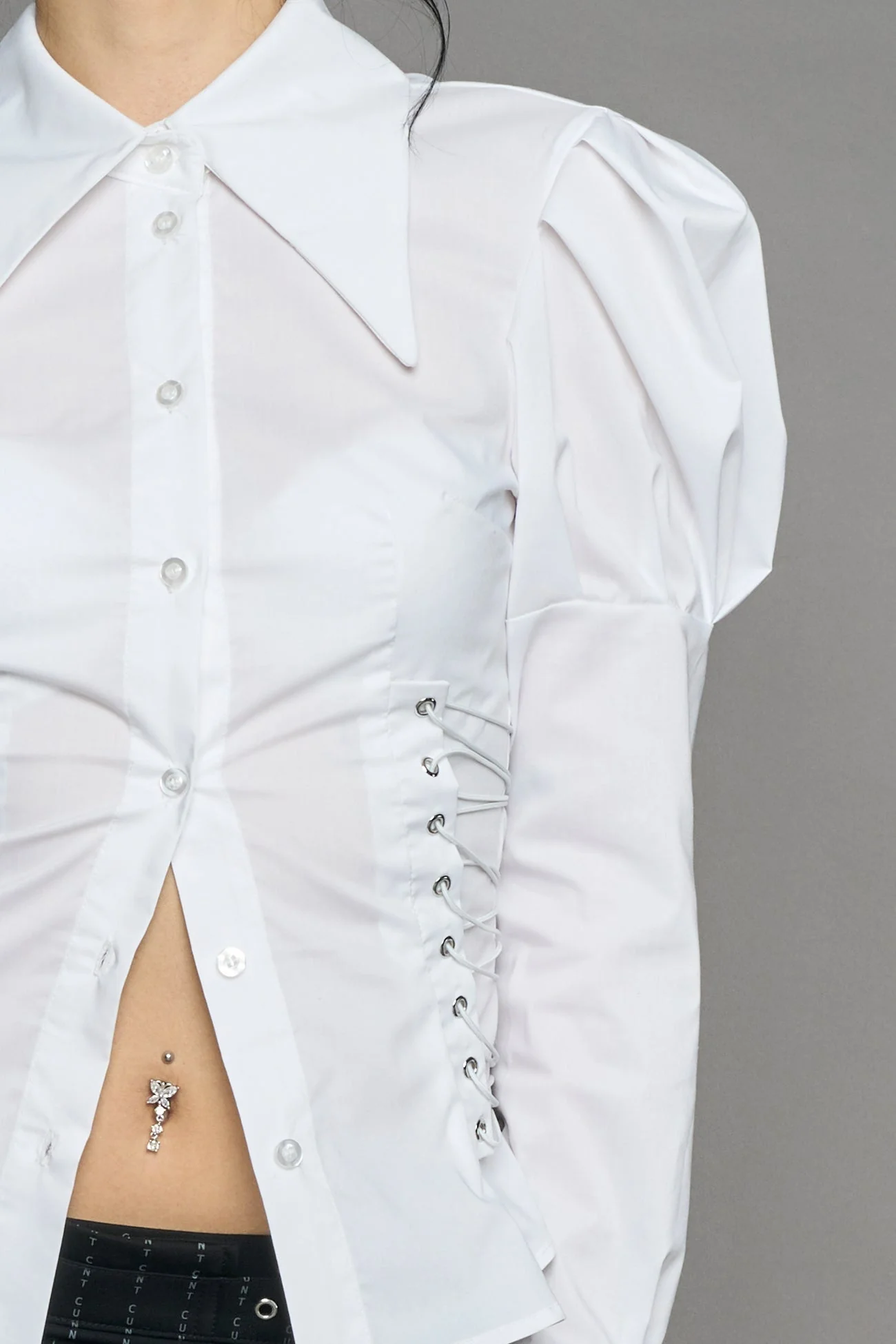 puff sleeve corseted shirt - Image 10