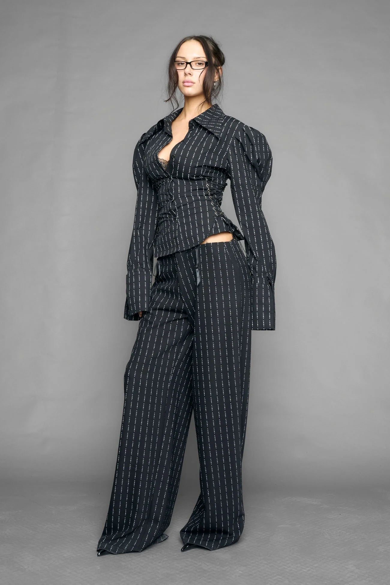 puff sleeve corseted shirt - Image 15