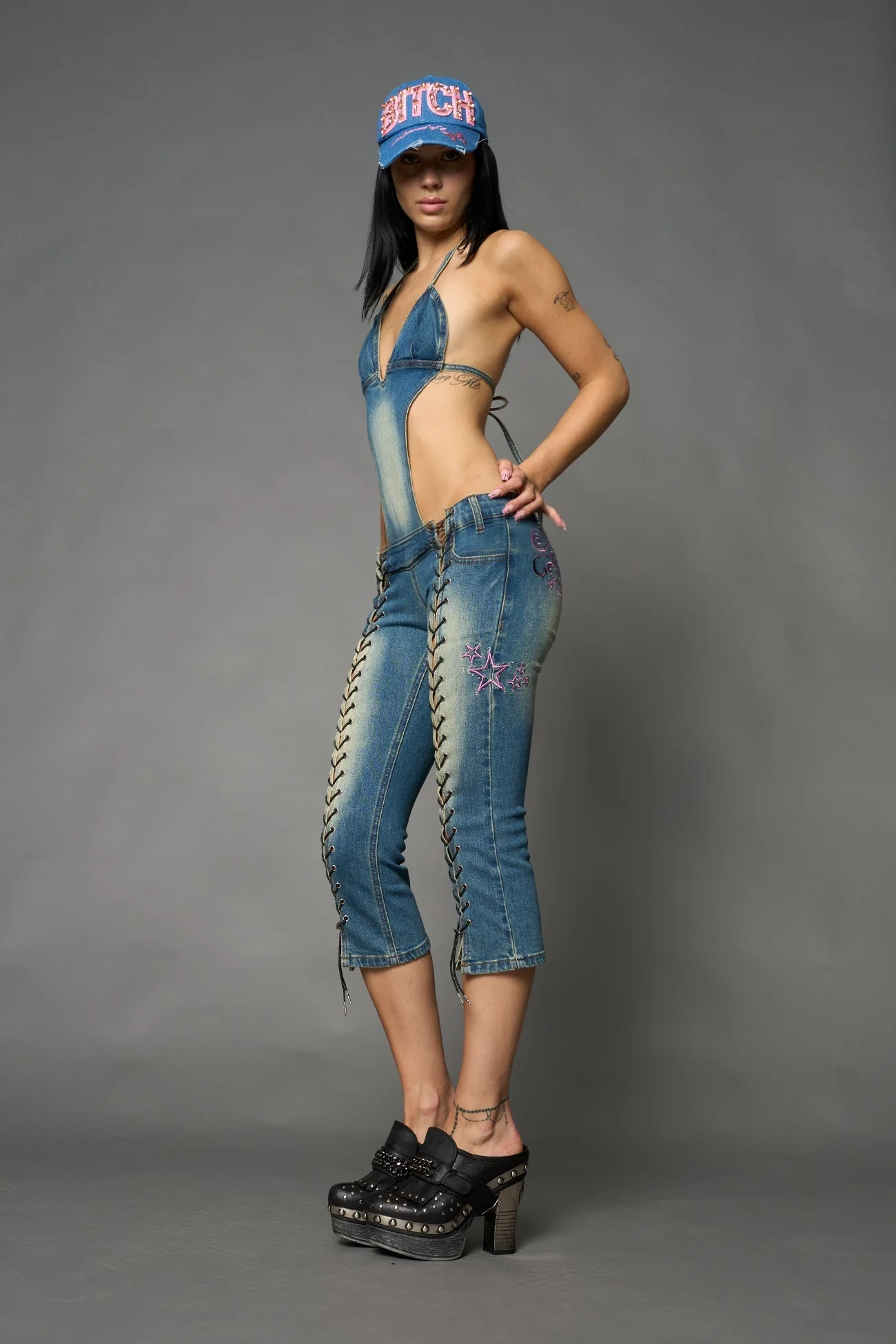 Denim embroidered Capri pants with detachable top - Image 6