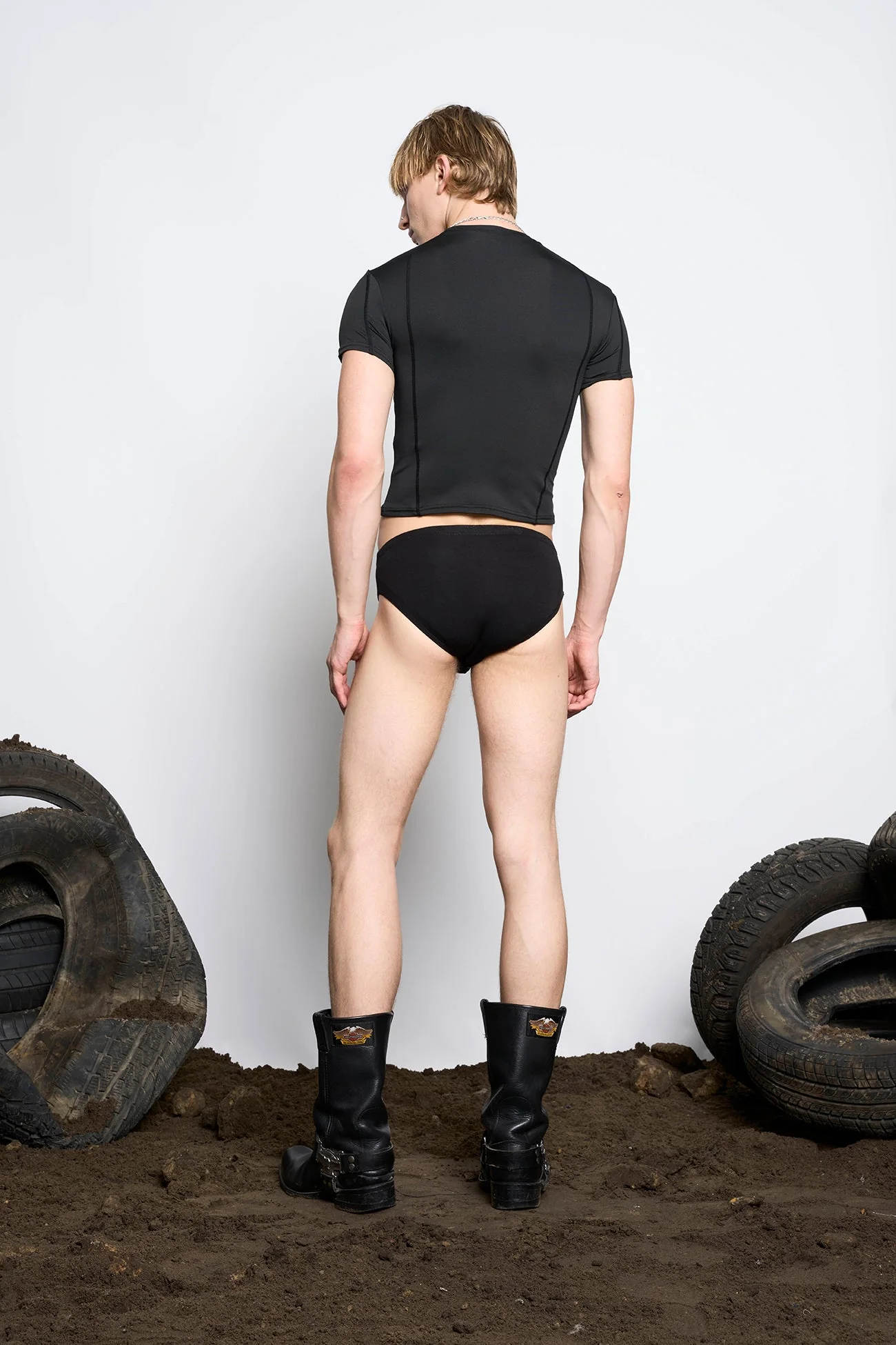 Diva Racing Tee - Image 7
