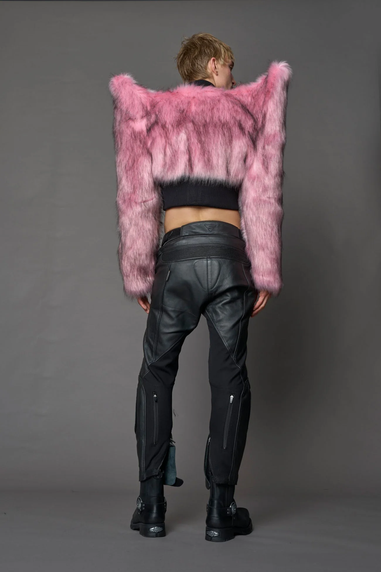 Doomsday Crop Faux Fur Jacket - Image 20