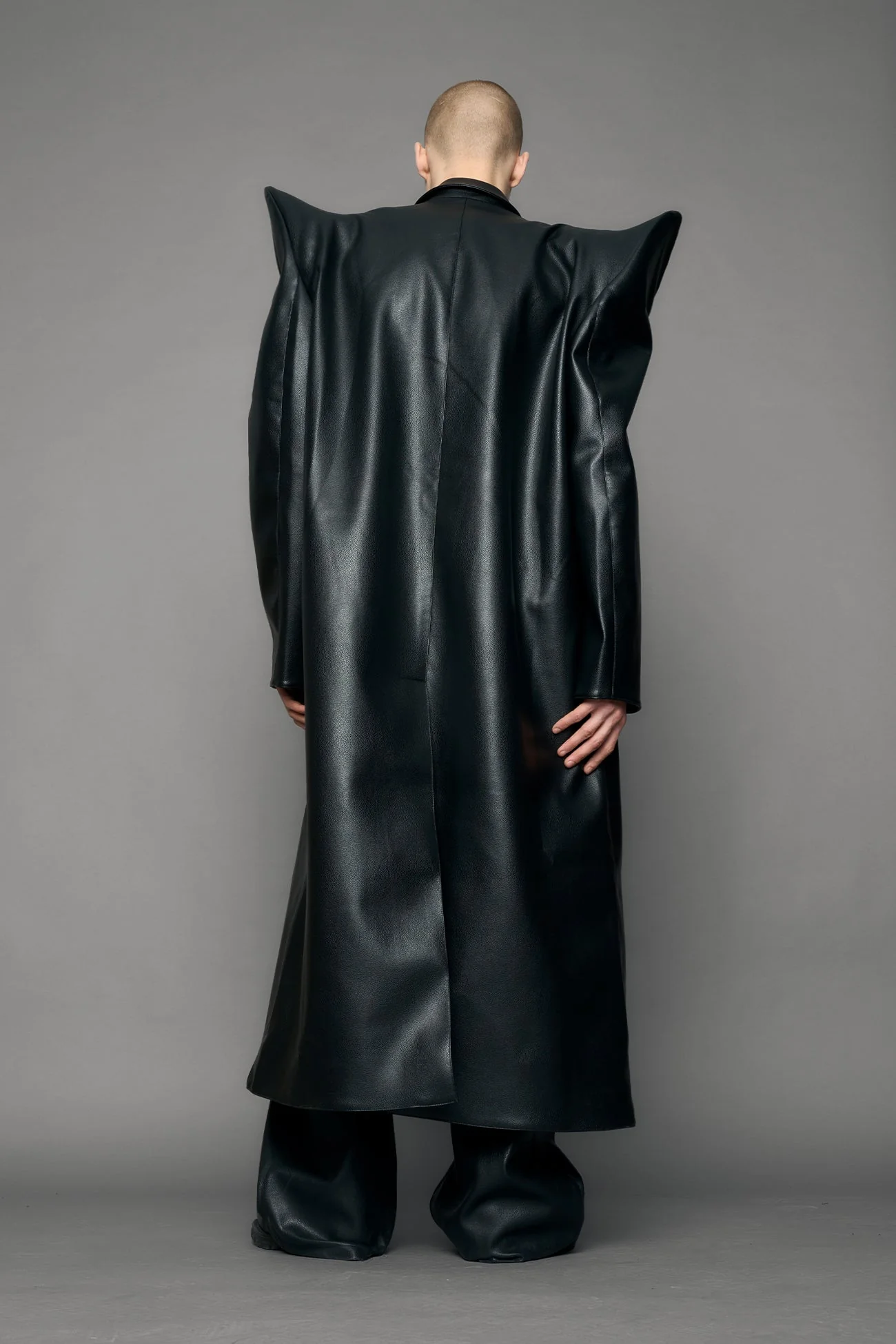 Doomsday Elongated Leather Coat - Image 10