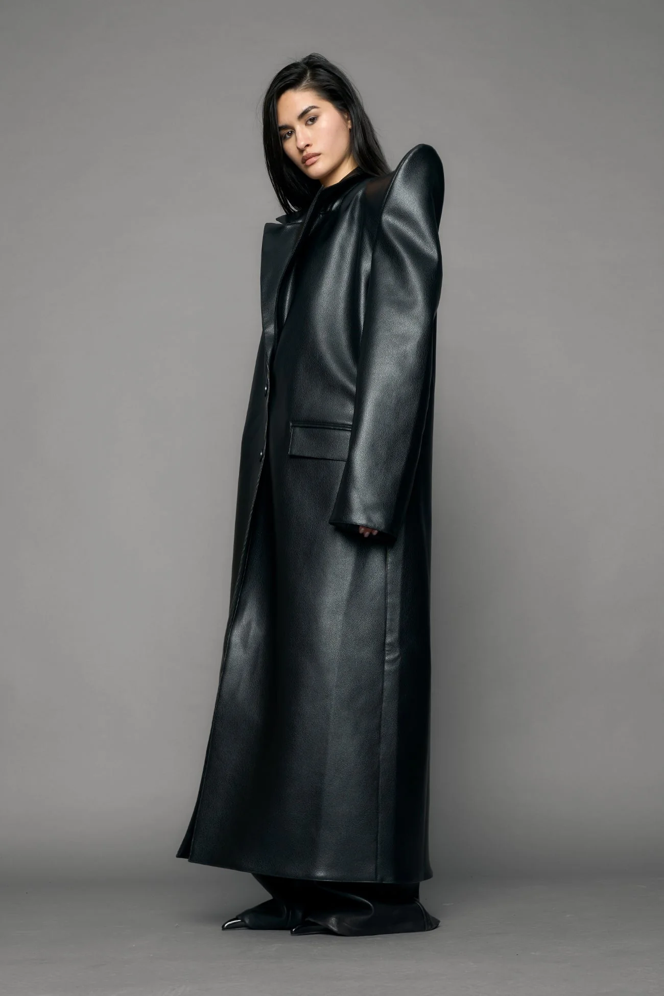 Doomsday Elongated Leather Coat - Image 4