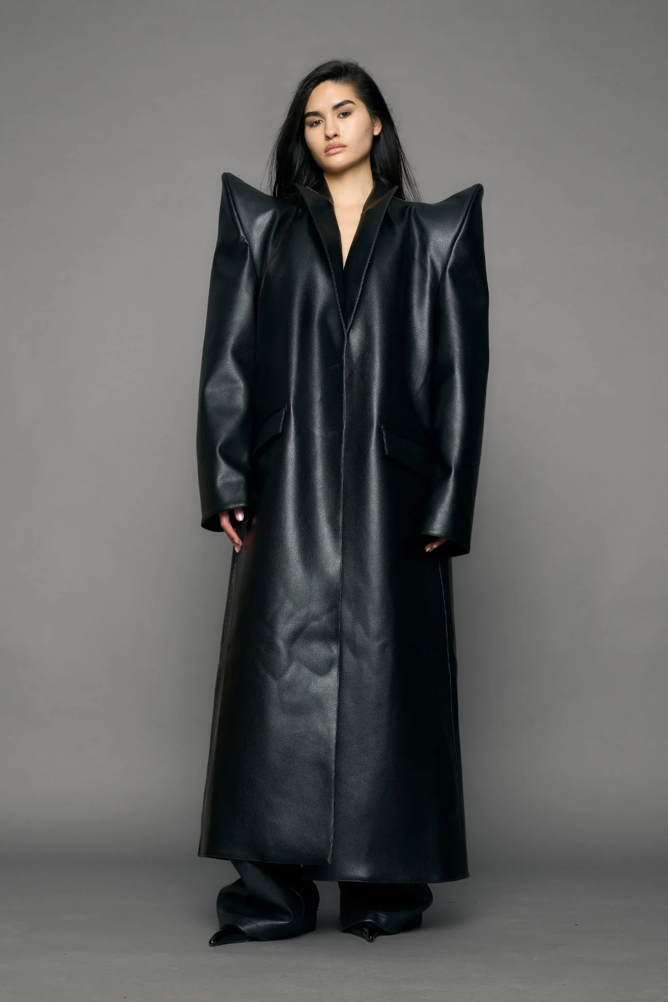 Doomsday Elongated Leather Coat - Image 5