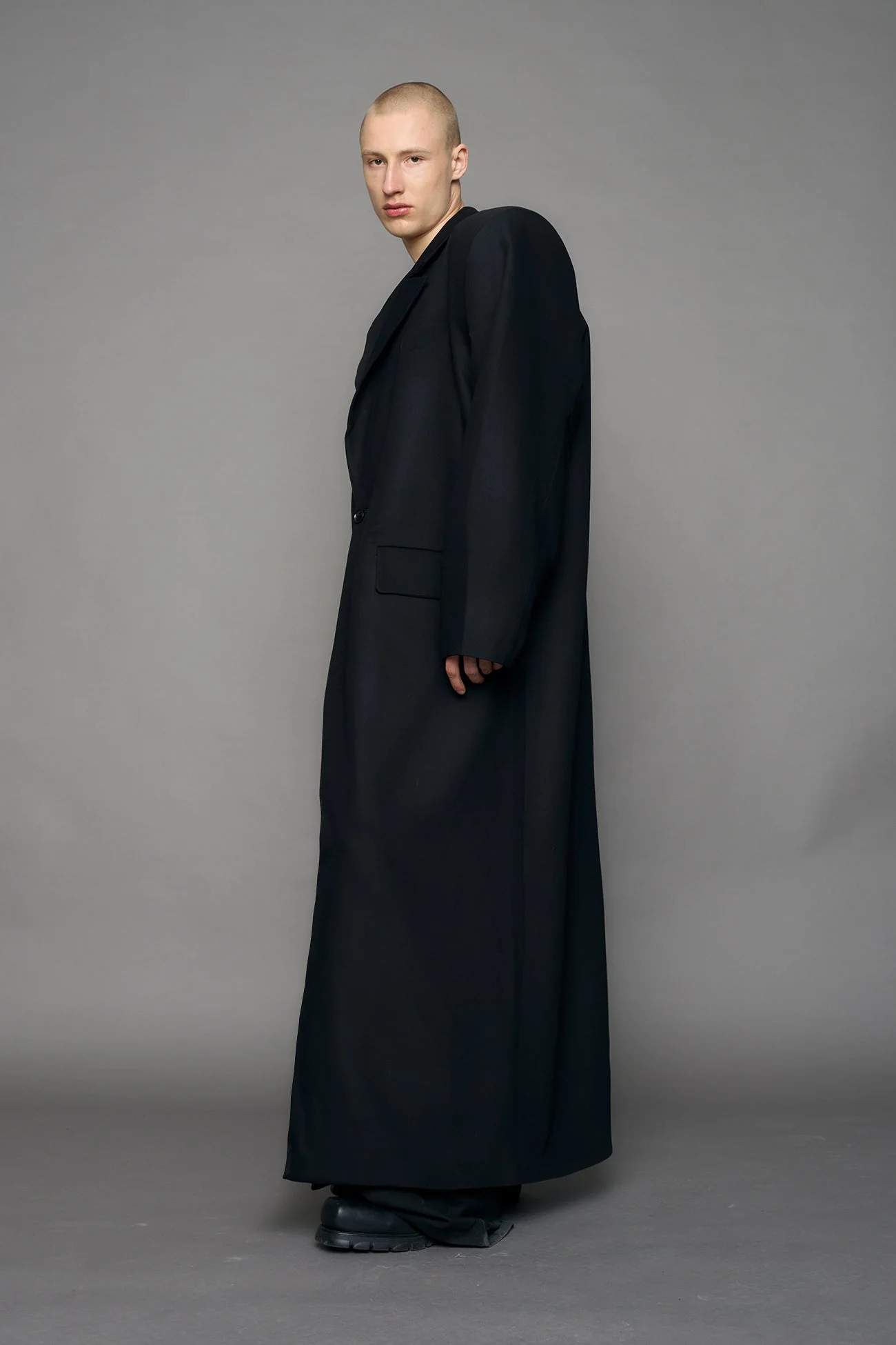 Elongated Blazer Coat - Image 3