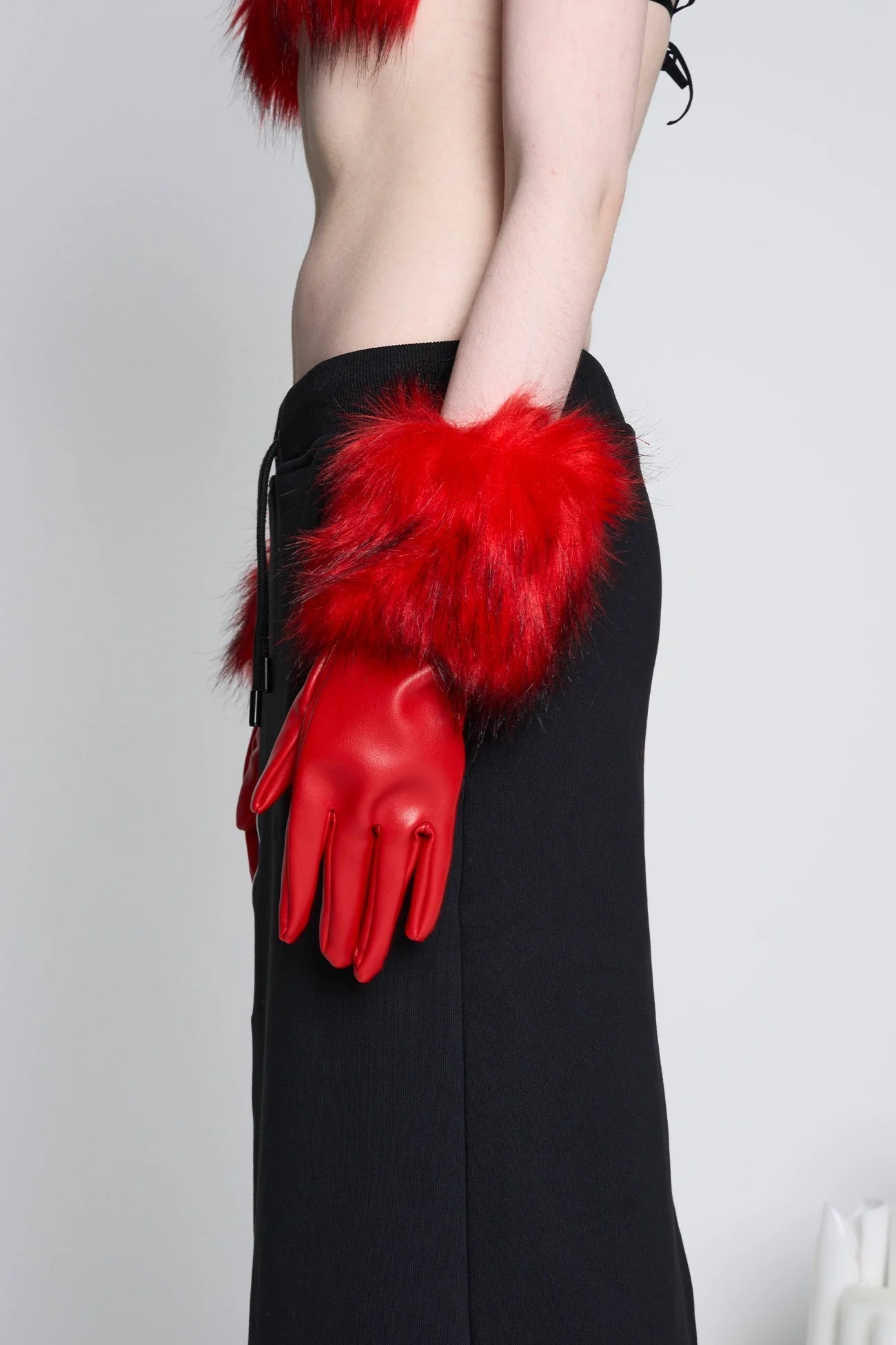 Midnight Faux Fur Gloves - Image 7