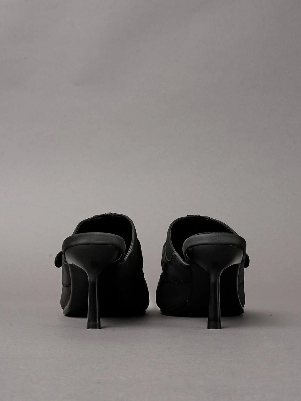 Moto Tabi Mules - Image 5