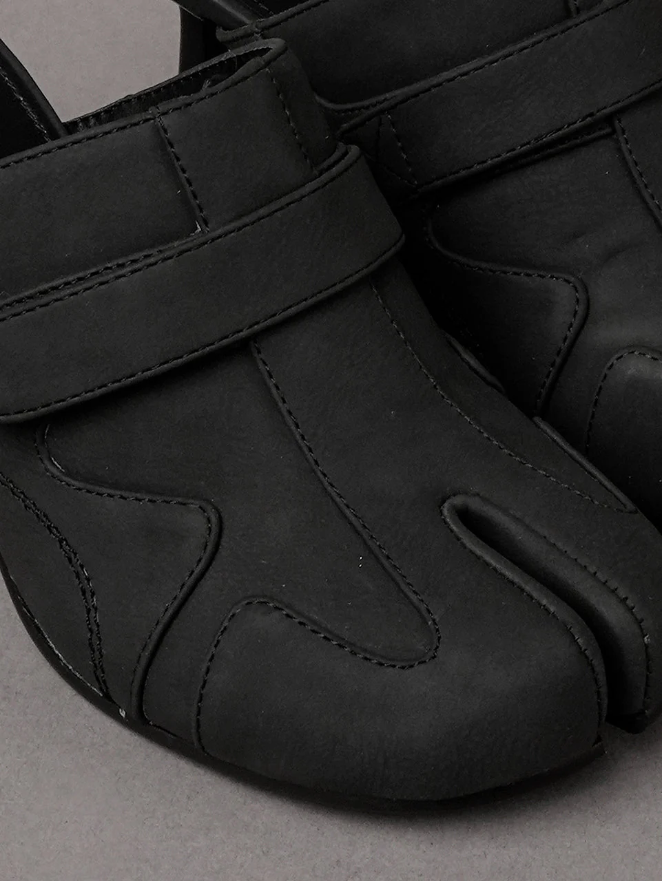 Moto Tabi Mules - Image 7