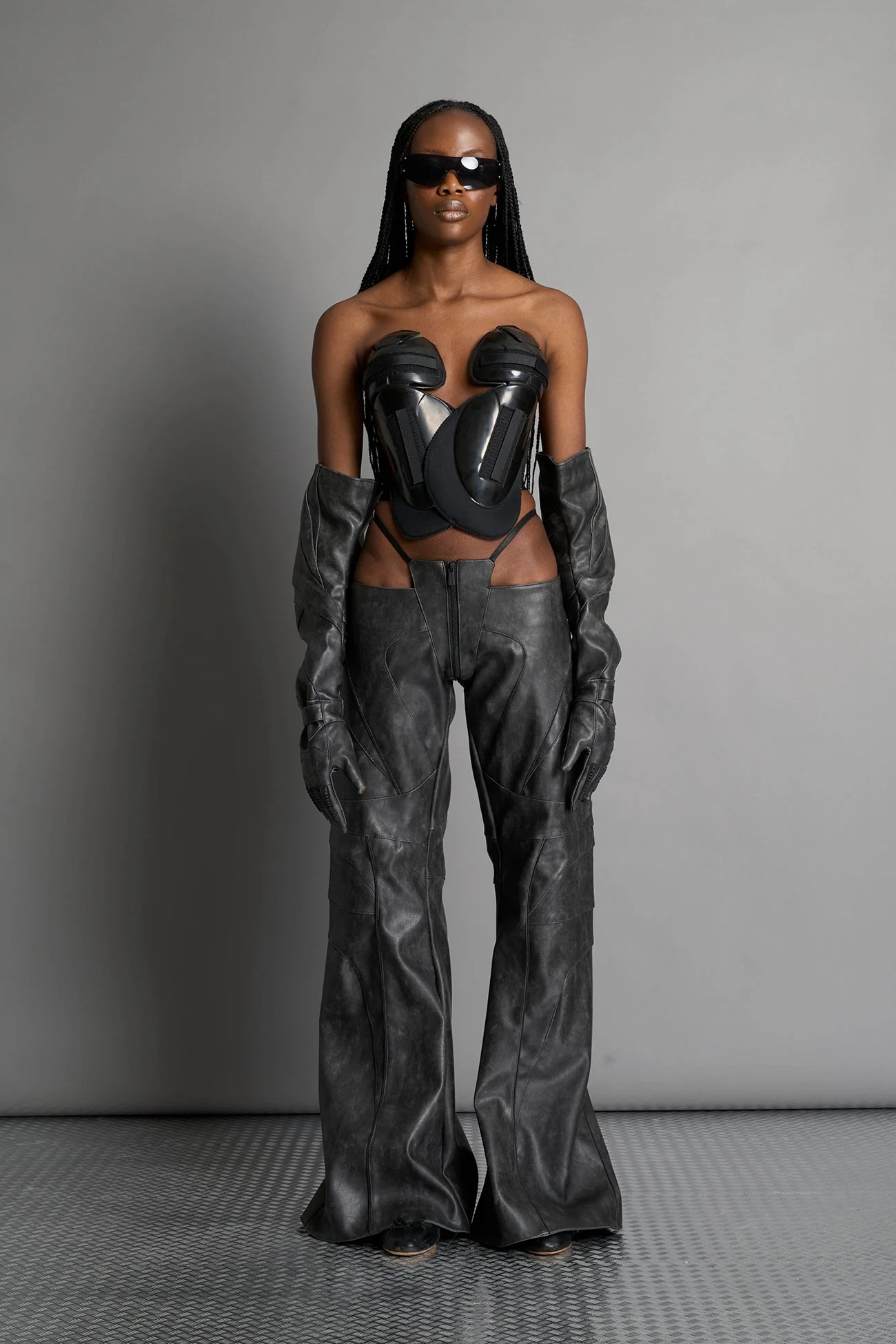 Oversize Thong Pants - Image 20