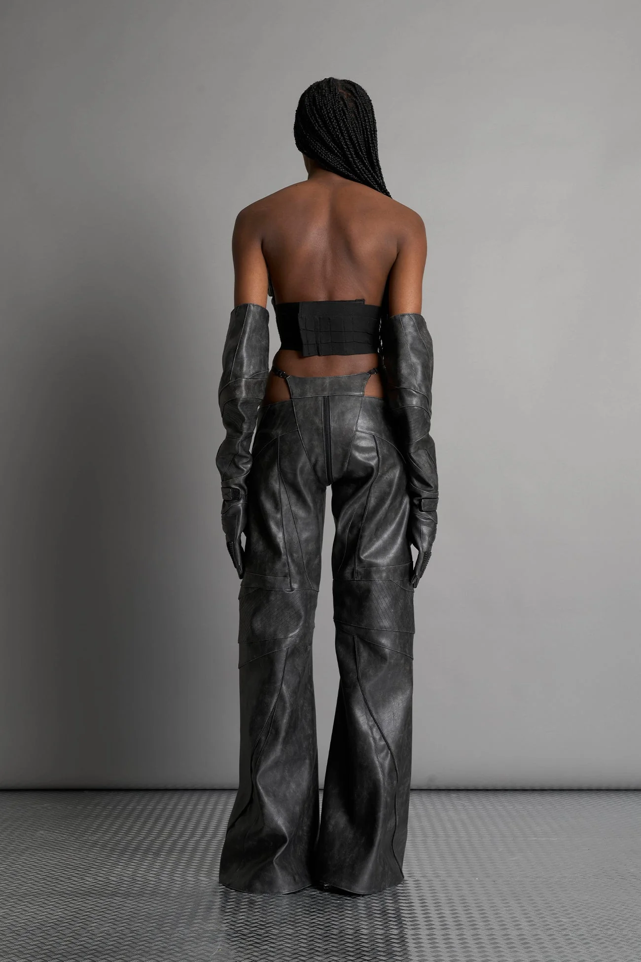 Oversize Thong Pants - Image 23