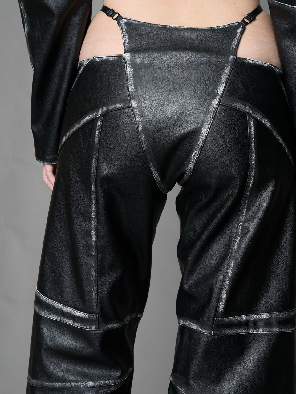 Oversize Thong Pants Black Washed - Image 4
