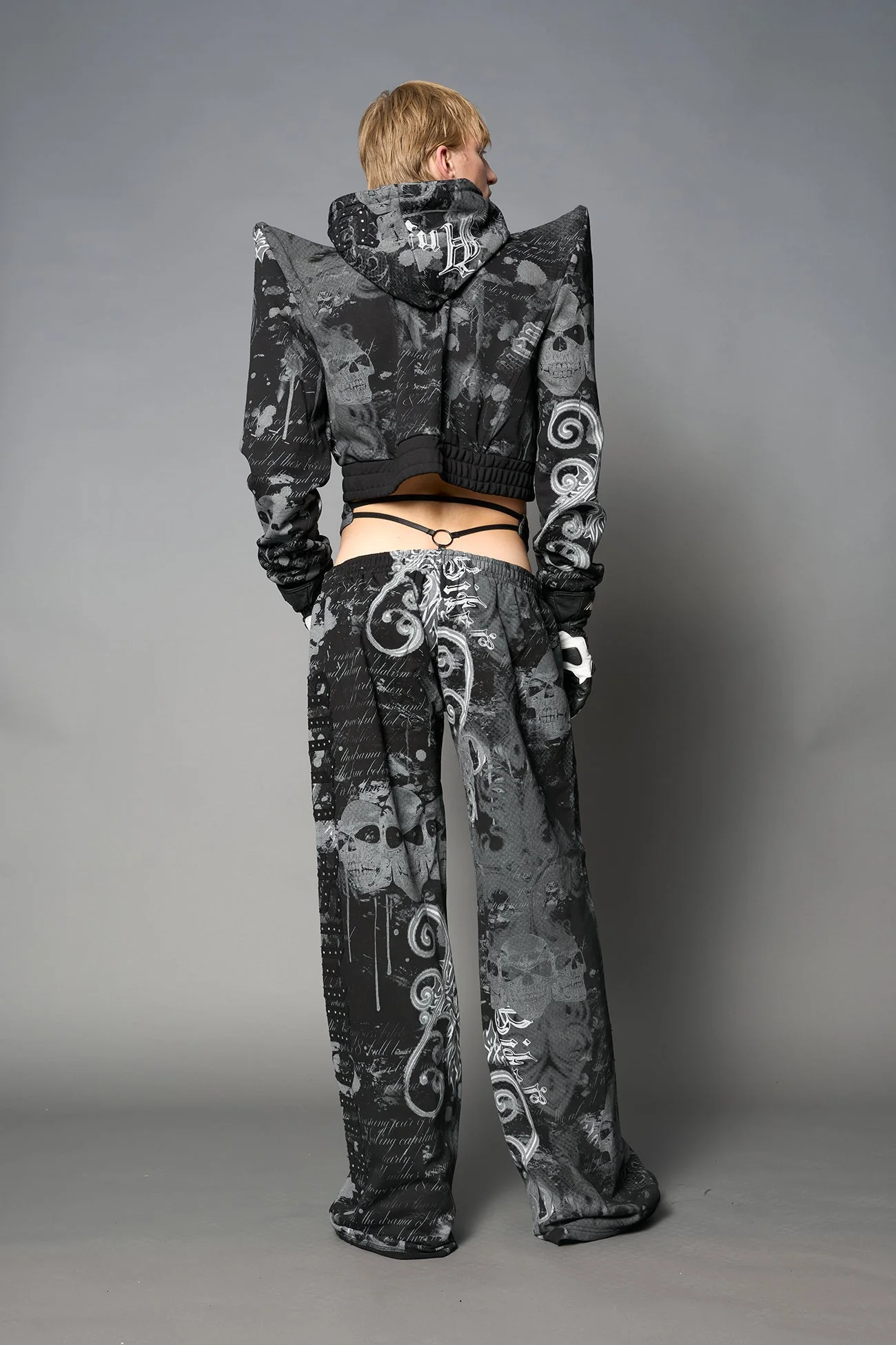 Penthouse Zip Jacket - Image 11