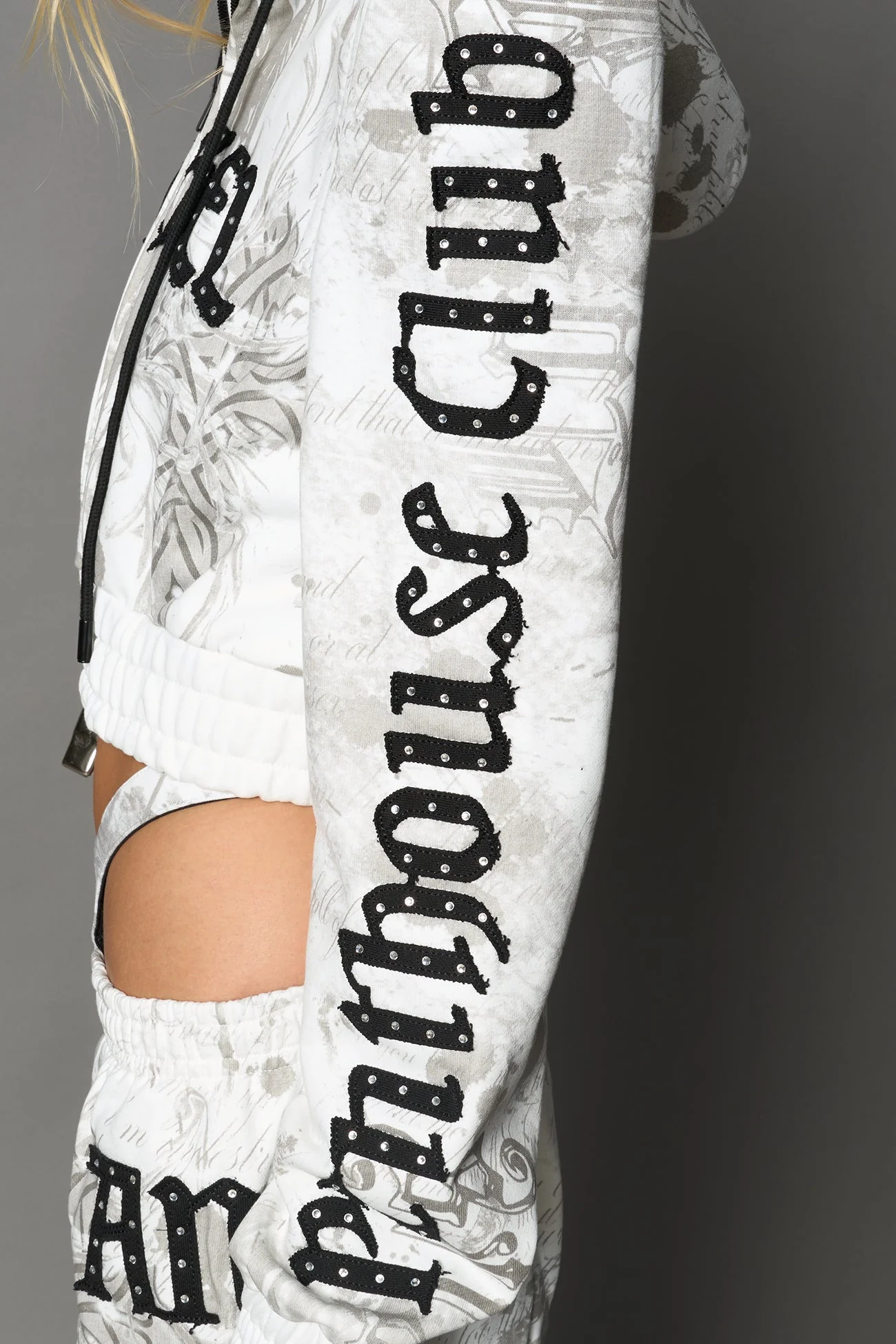 Penthouse Zip Jacket - Image 23