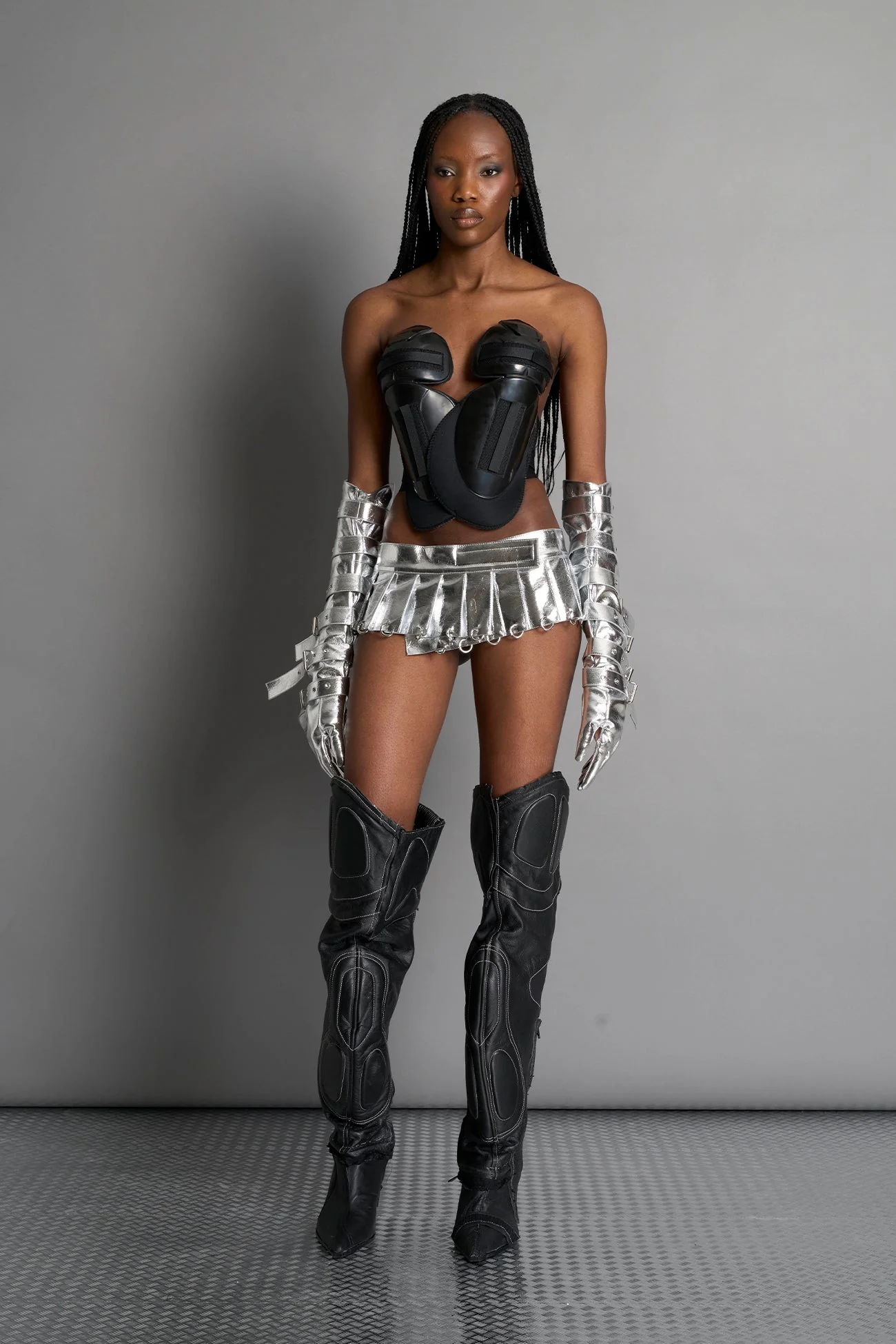 Pleated Mini Skirt With Rings - Image 16