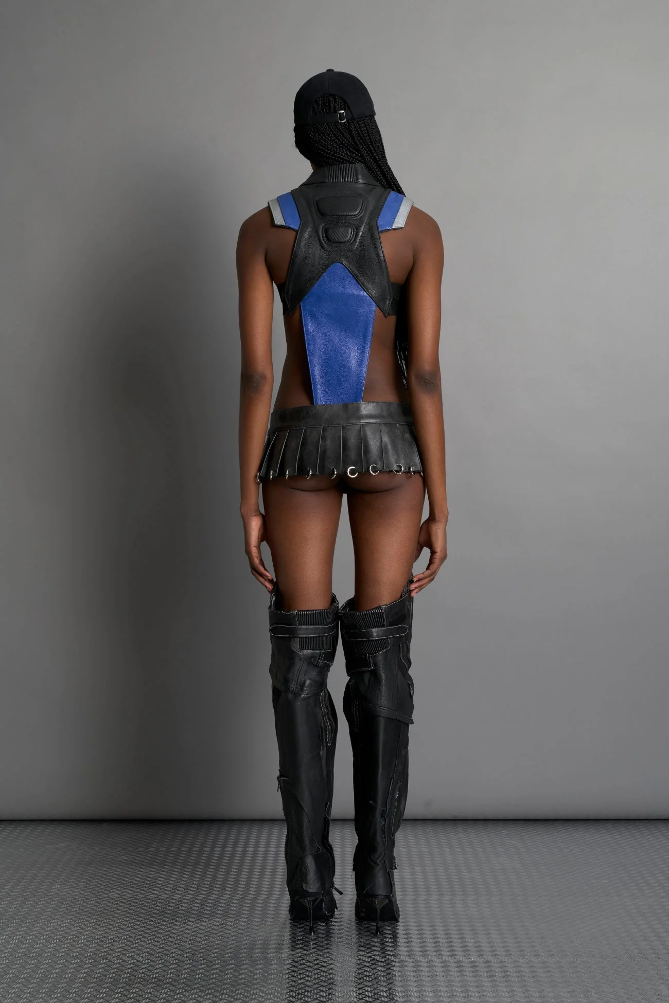 Pleated Mini Skirt With Rings - Image 23
