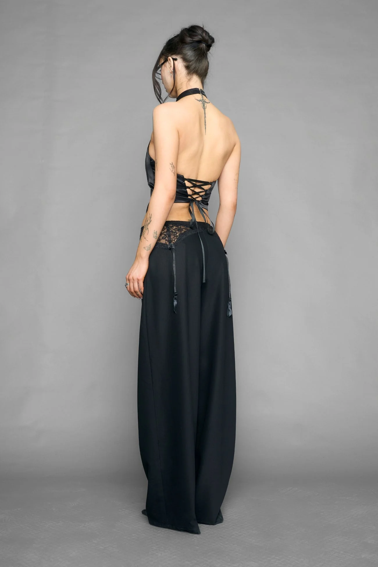 Vulva satin blouse - Image 4