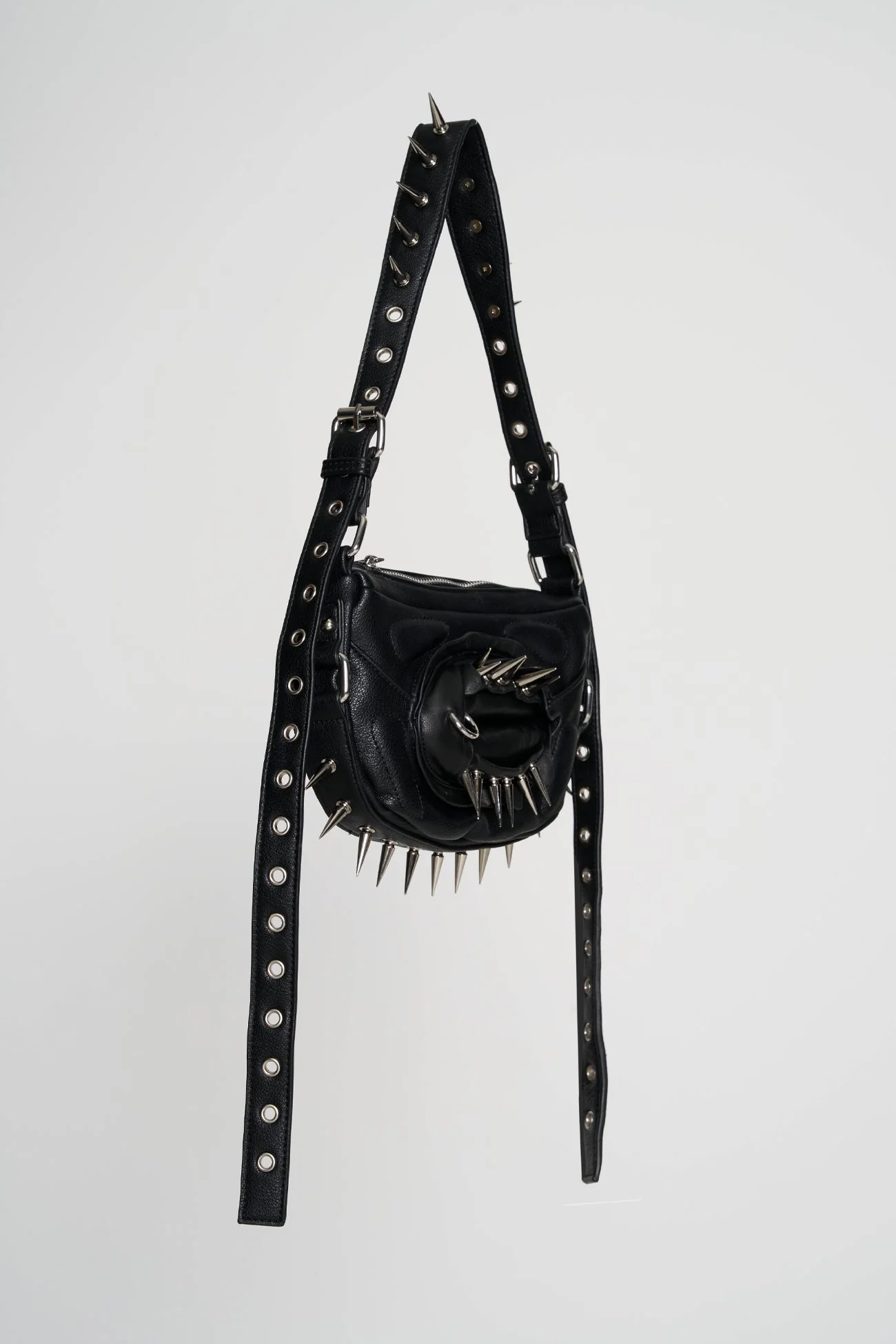 Vulva Spike Bag - Image 4