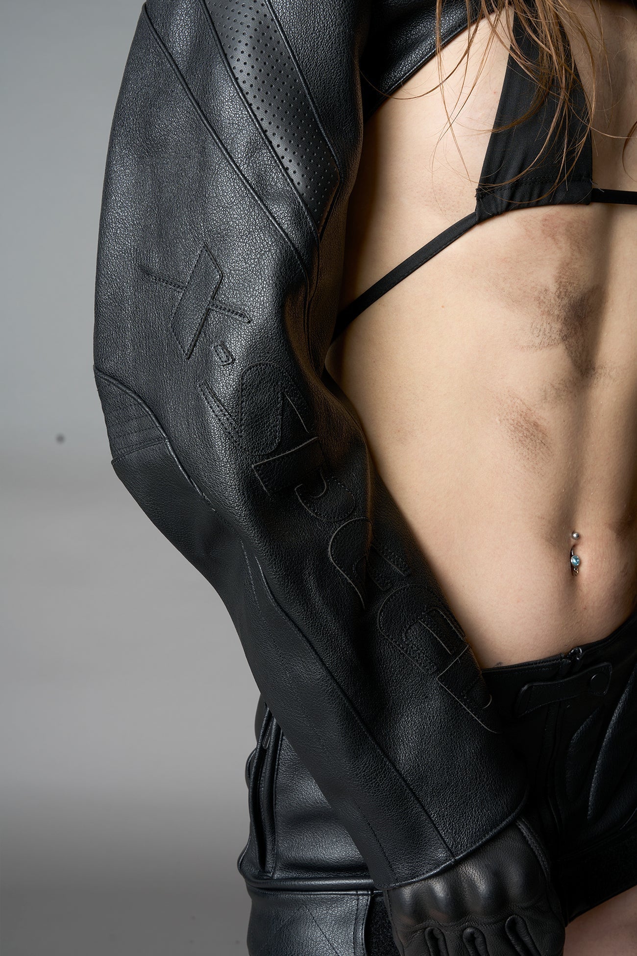 XTC Leather Choker Jacket - Image 9